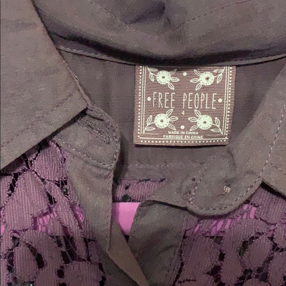 Purple tunic with lacy in the back by Free People - Picture 2 of 4